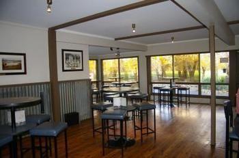 Jugiong Motor Inn מראה חיצוני תמונה